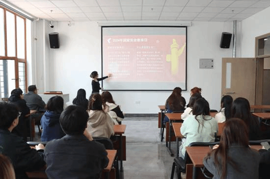 人文与管理学院开展“全民国家安全教育日”主题系列活动